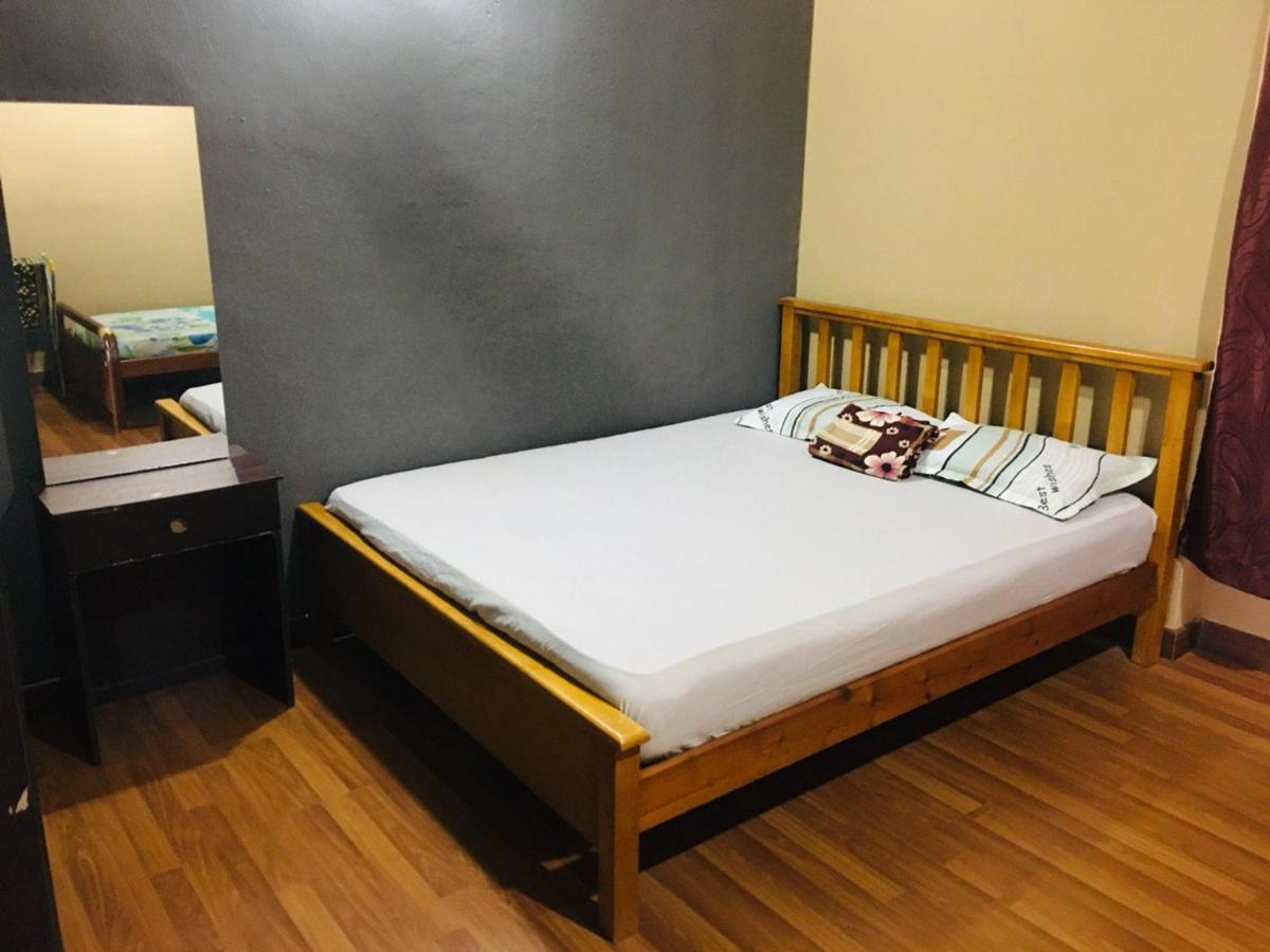 Az Zahra Homestay Klia ספאנג מראה חיצוני תמונה